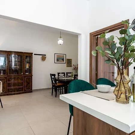 דירה Arty Haven - Spacious 3-br House In