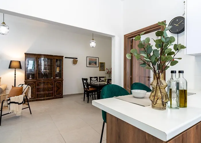 דירה Arty Haven - Spacious 3-br House In