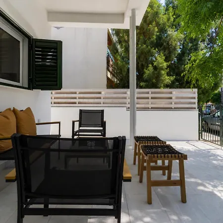 Arty Haven - Spacious 3-br House In Larnaca