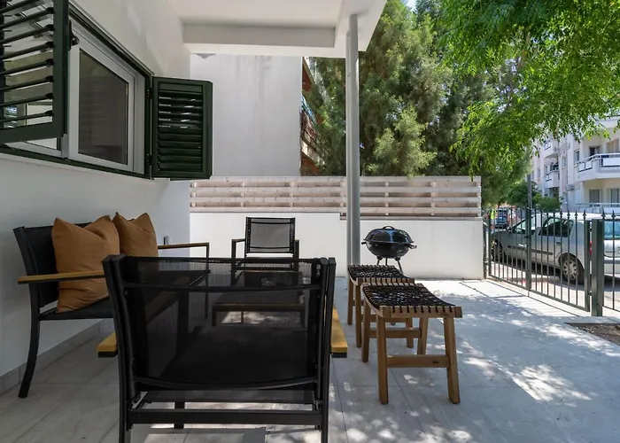 Arty Haven - Spacious 3-br House In Apartamento Lárnaca